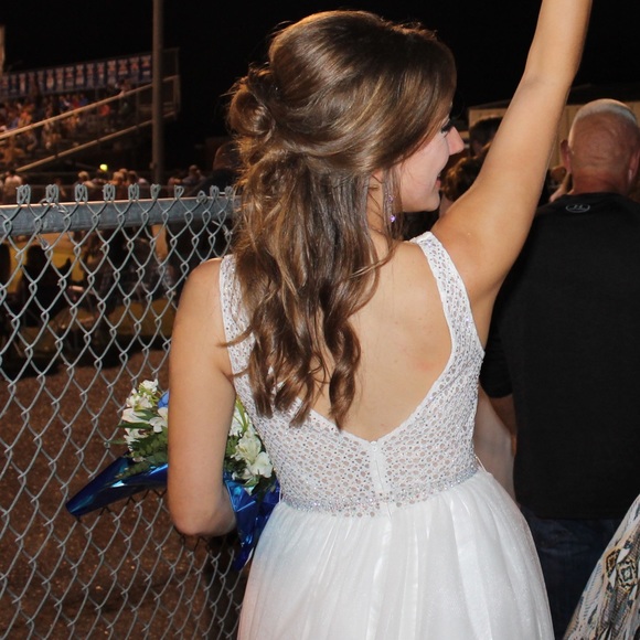 Vienna White Prom Dress - Picture 5 of 6